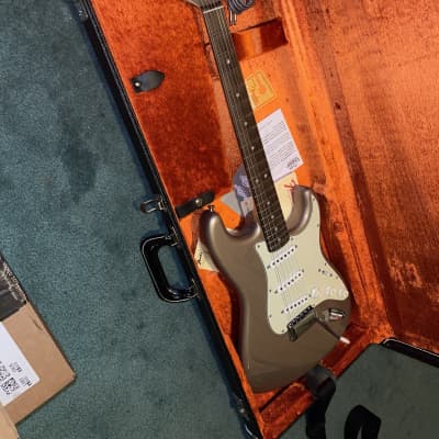Fender Stratocaster AVRI 1965 Reissue from 2012 Shoreline gold matching headstock image 18