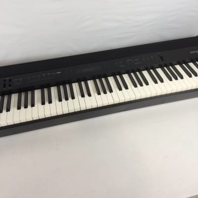 Roland FP-60X 88-Key Digital Piano, Black