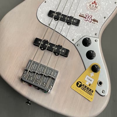 Bacchus Bass Guitars | Reverb