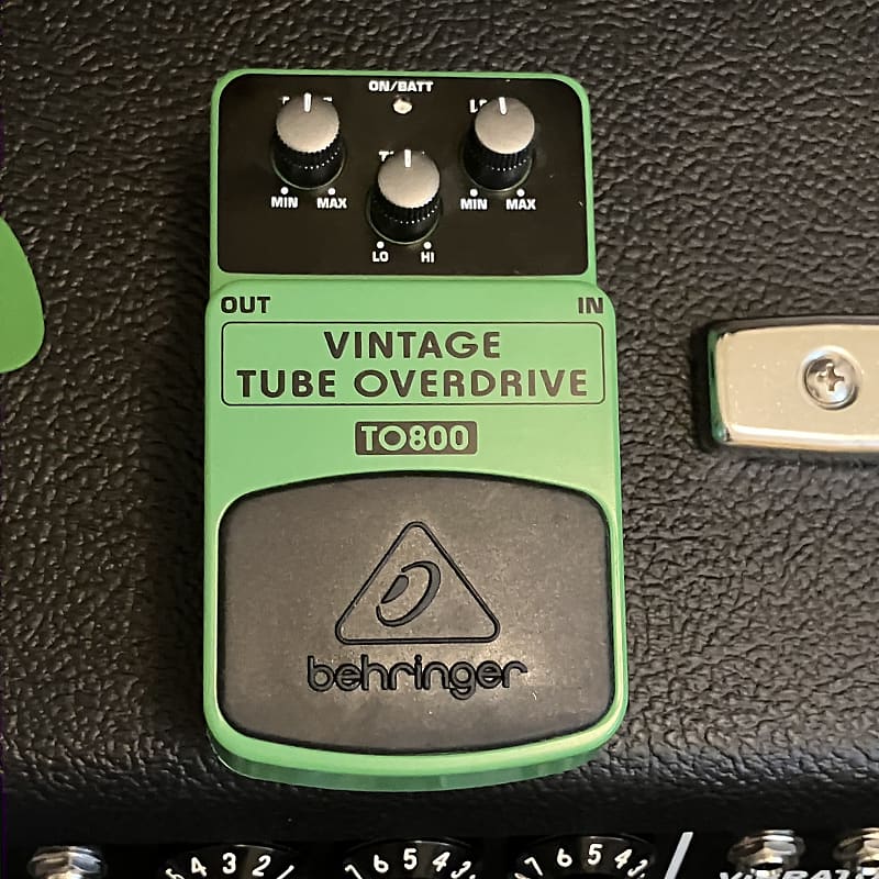 Behringer TO800 Vintage Tube Overdrive