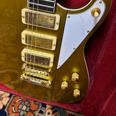 Joe Doe by Vintage Guitars Gas Jockey in Sparkling Gold Sand Limited Edition 2024 - Gold image 18