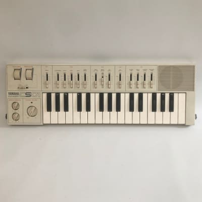 Yamaha CS01 Monophonic Synthesizer - White