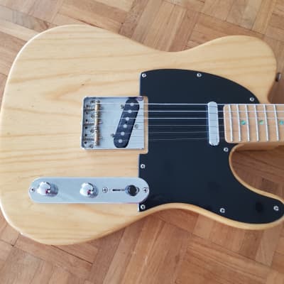 Fender Special Edition Lite Ash Telecaster 2004 - 2008 Fender Special Edition Lite Ash Telecaster 2004 - 2008