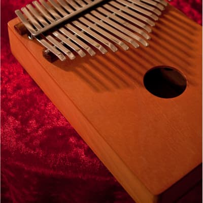 Dobani THMPRC Red Cedar 17-Key Thumb Piano image 4