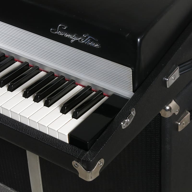 Rhodes piano モデルFR7710 スーツケース　 73鍵盤 Rhodes piano モデルFR7710 スーツケース 73鍵盤 - メルカリ