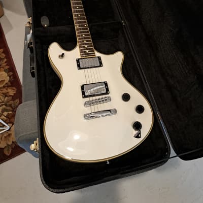 Schecter Tempest Custom / EMG / OHSC | Reverb