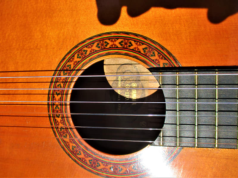 Yamaha g130a on sale classical guitar