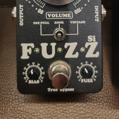 Reverb.com listing, price, conditions, and images for king-tone-minifuzz-si