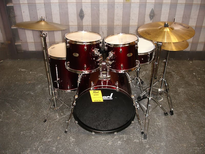 Pearl Forum 5-Piece Standard Drum Set with Hardware & Cymbals - Wine Red