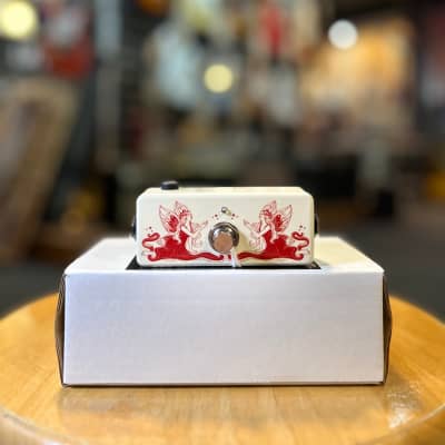 Red Witch Opia Fuzz Engine Guitar Effects Pedal (with box) image 4