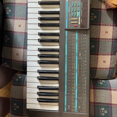 Korg Poly-800 1980s - Gray