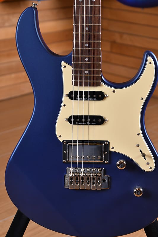 Yamaha Pacifica 612VIIX Matte Silk Blue