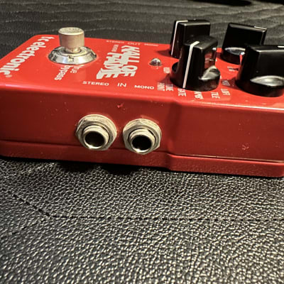TC Electronic Hall of Fame Reverb 2011 - 2017 - Red image 2