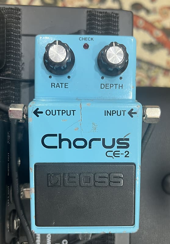 Boss CE-2