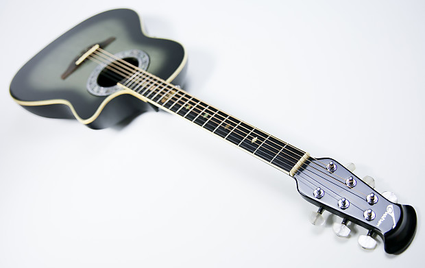 Ovation USA Collector's Series 1983 No. 892 Limited Edition