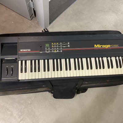 Ensoniq Mirage DSK-1 Digital Sampling Keyboard (red stripe) 1986 - Black