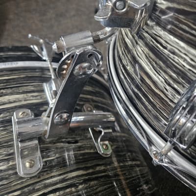 Ludwig 1967 Classic Kit Black Oyster Pearl 20/13/16 image 15