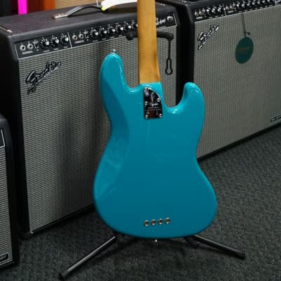 Fender American Professional II Jazz Bass Left-Handed w/ Maple Fretboard - Miami Blue image 3