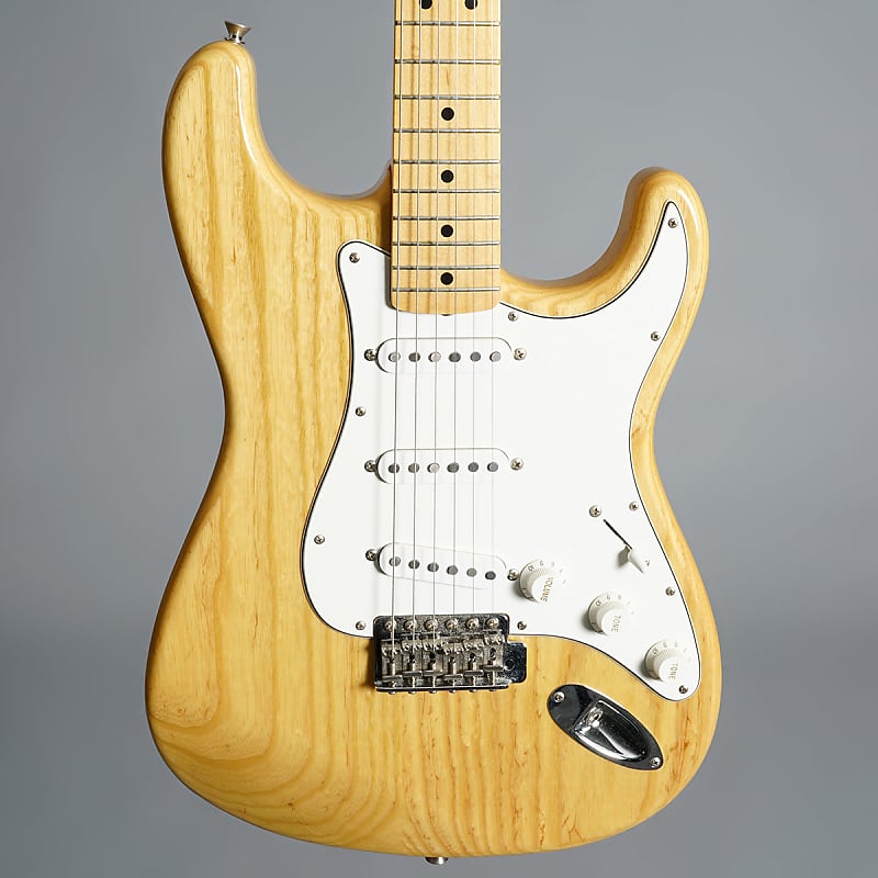 Fender Japan ST67-85L STB-67/L 右利き用 Fender Japan 1989 collectors Series ST67-85 Eシリアル フジゲン製