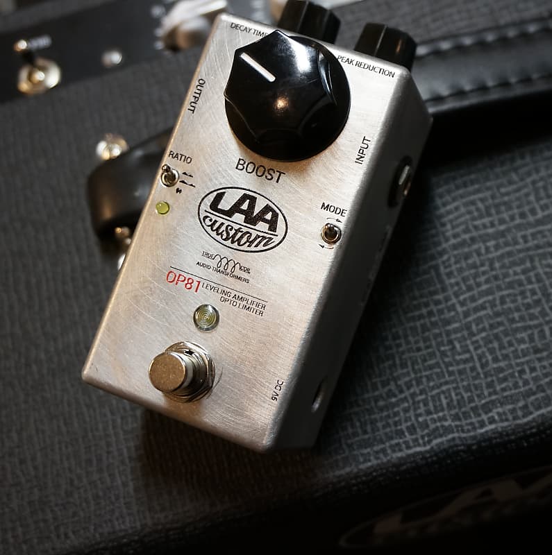 LAA CUSTOM OP81 OPTO LIMITER LAA-Custom OP81 - Series 81