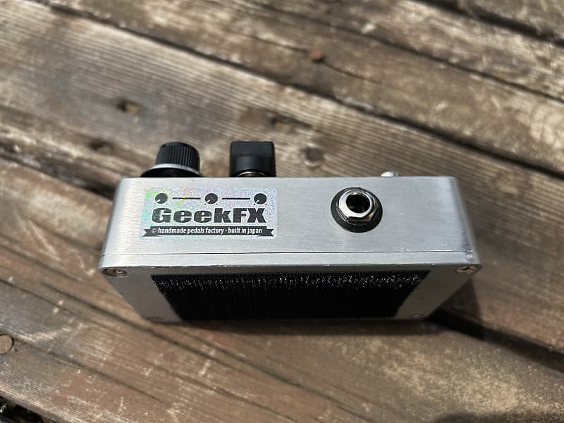 Pete Cornish NG3 Fuzz For Sale in Canada | Free Shipping