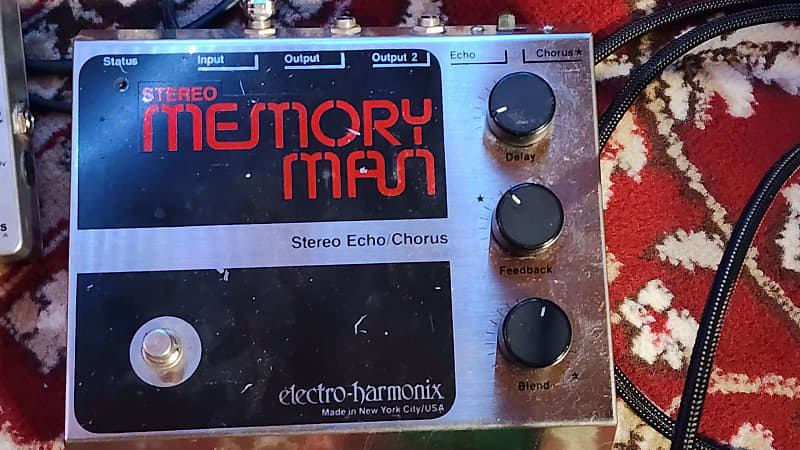 Electro-Harmonix Stereo Memory Man