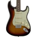 Fender Robert Cray Standard Stratocaster Electric Guitar (3-Color Sunburst)