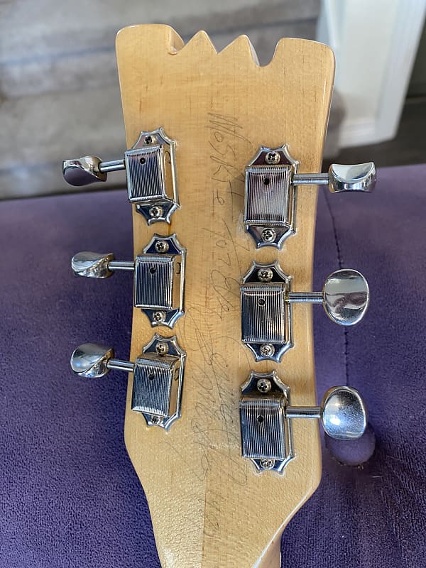 Mosrite Ventures 1991 - Hand Signed by Semie! image 1