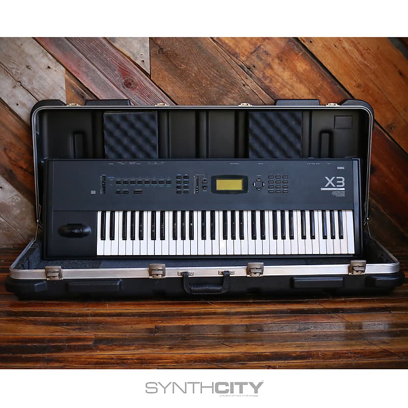 2000s X3 Keyboard Workstation w/ SKB Hard Case Reverb