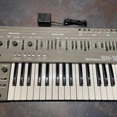 Roland SH-101 32-Key Monophonic Synthesizer 1982 - 1986 - Gray - Kenton Pro Solo MkII CV to MIDI converter included!