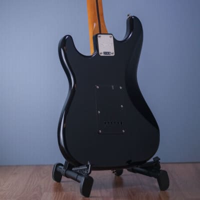 Squier Classic Vibe '70s Stratocaster HSS Black DEMO image 6