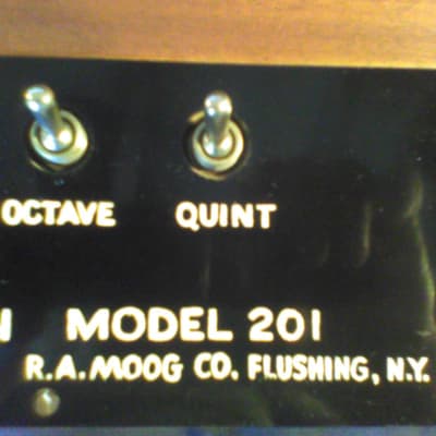 R. Moog Theremin  An Original  Model 201  brown image 4