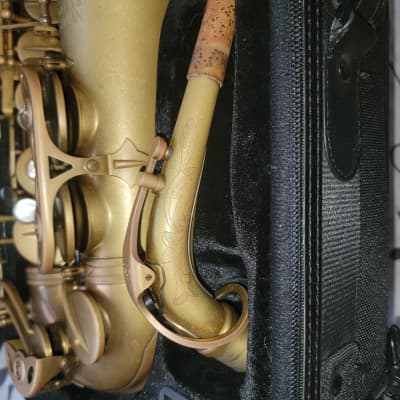 Eastman EAS652RL 52nd St. Professional Eb Alto Saxophone image 6