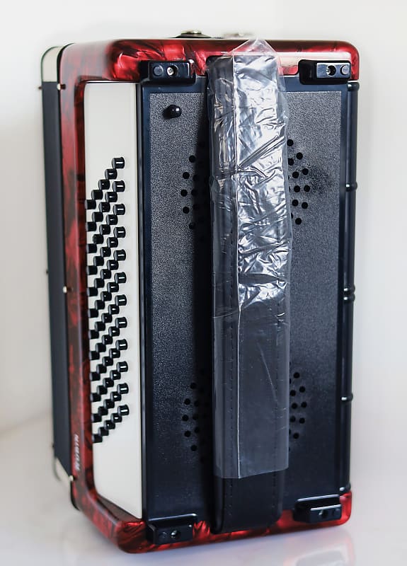 NEW Weltmeister Rubin Piano Accordion made in Germany, 60 Bass buttons,  Lightweight Accordian for Beginners Children, Straps and Case, Red  Pearloid, ...