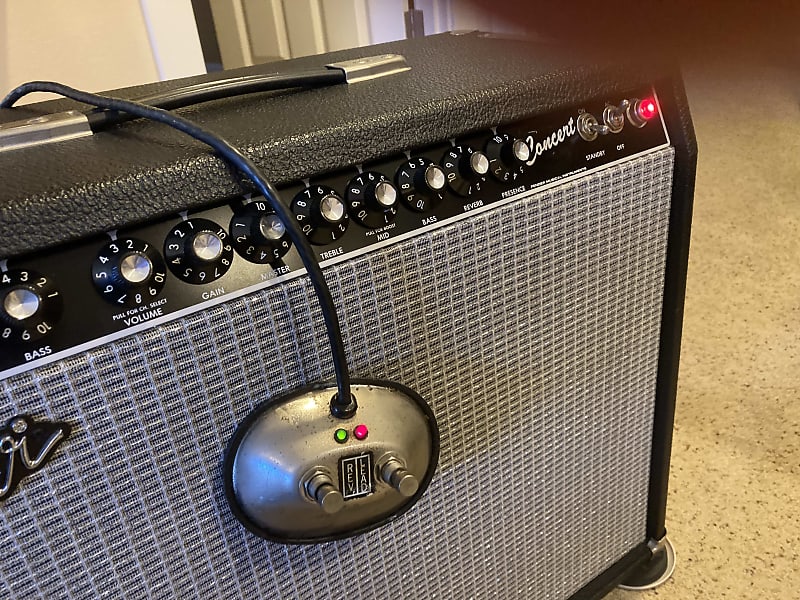 Fender footswitch