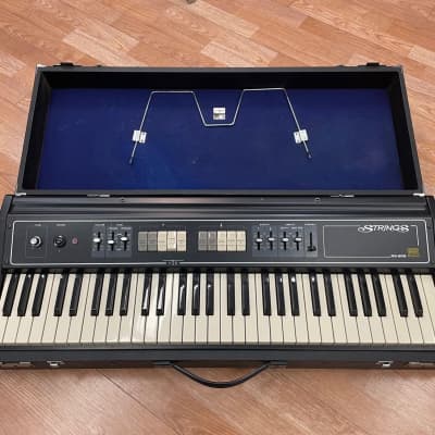 Roland RS-202 String Synthesizer
