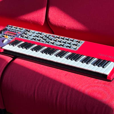 Nord Lead 3 49-Key 24-Voice Polyphonic Synthesizer 2002 - 2007 - Red