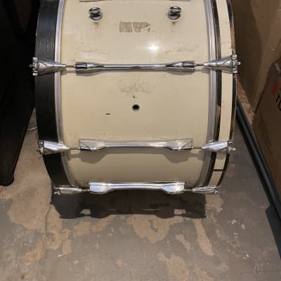 Yamaha Marching Bass Drum 26” 2000s White image 6