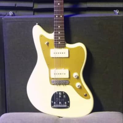 Fender Limited Edition American Professional Jazzmaster with Rosewood Neck image 3