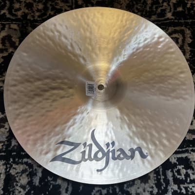 (MINT) Zildjian 16" K Series Dark Medium Thin Crash Cymbal - Traditional image 3