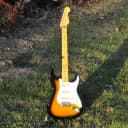 Squier Classic Vibe '50s Stratocaster with Maple Fretboard 2008 2-Color Sunburst