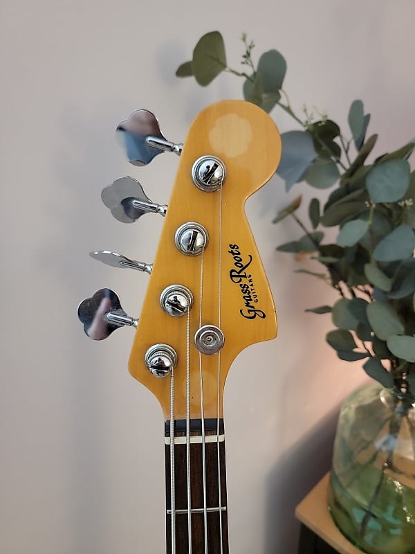 Rare ESP Grass Roots G-T-60B IV Tetsuya Jaguar Offset Bass