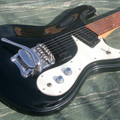 Morales ZES-300 "Ventures" guitar 1960's - Black image 3