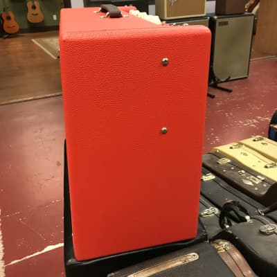 Fender Hot Rod Deluxe Limited Edition Texas Red 1x12 Combo image 9