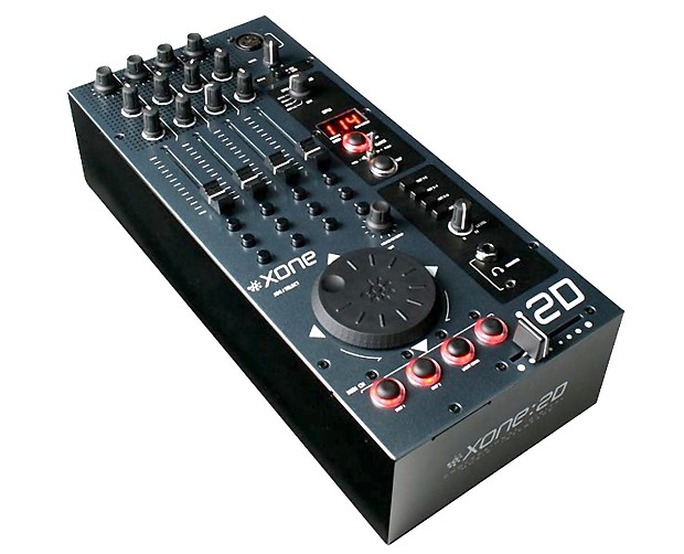 Allen & Heath Xone 2D | Reverb Allen & Heath Xone 2D | Reverb