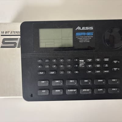 Alesis SR-16 Drum Machine with bonus foot switches