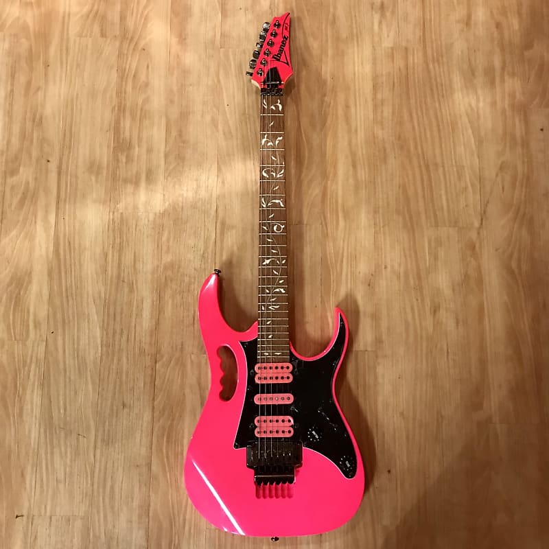 Ibanez JEMJRSPPK Steve Vai JEM Jr. Electric Guitar in Pink image 1