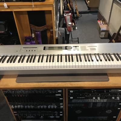 Korg Triton LE 88-Key