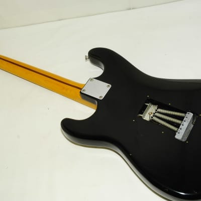 Fender Japan Stratocaster ST57-US 1999~2002 Electric Guitar Ref No.5462 image 11