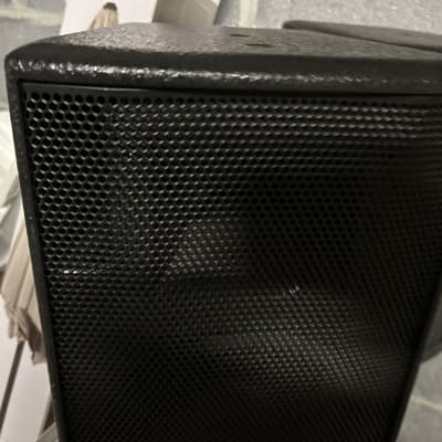 martin audio AQ8 speakers pair image 2